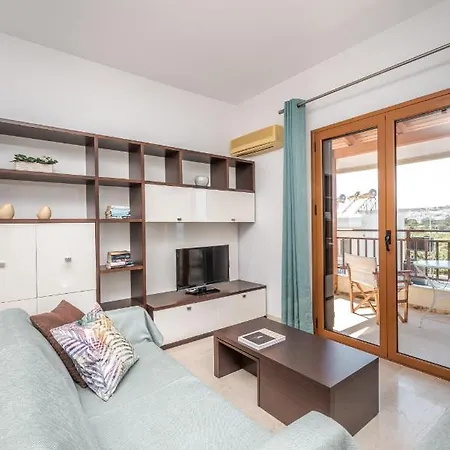 Simon And Apartament